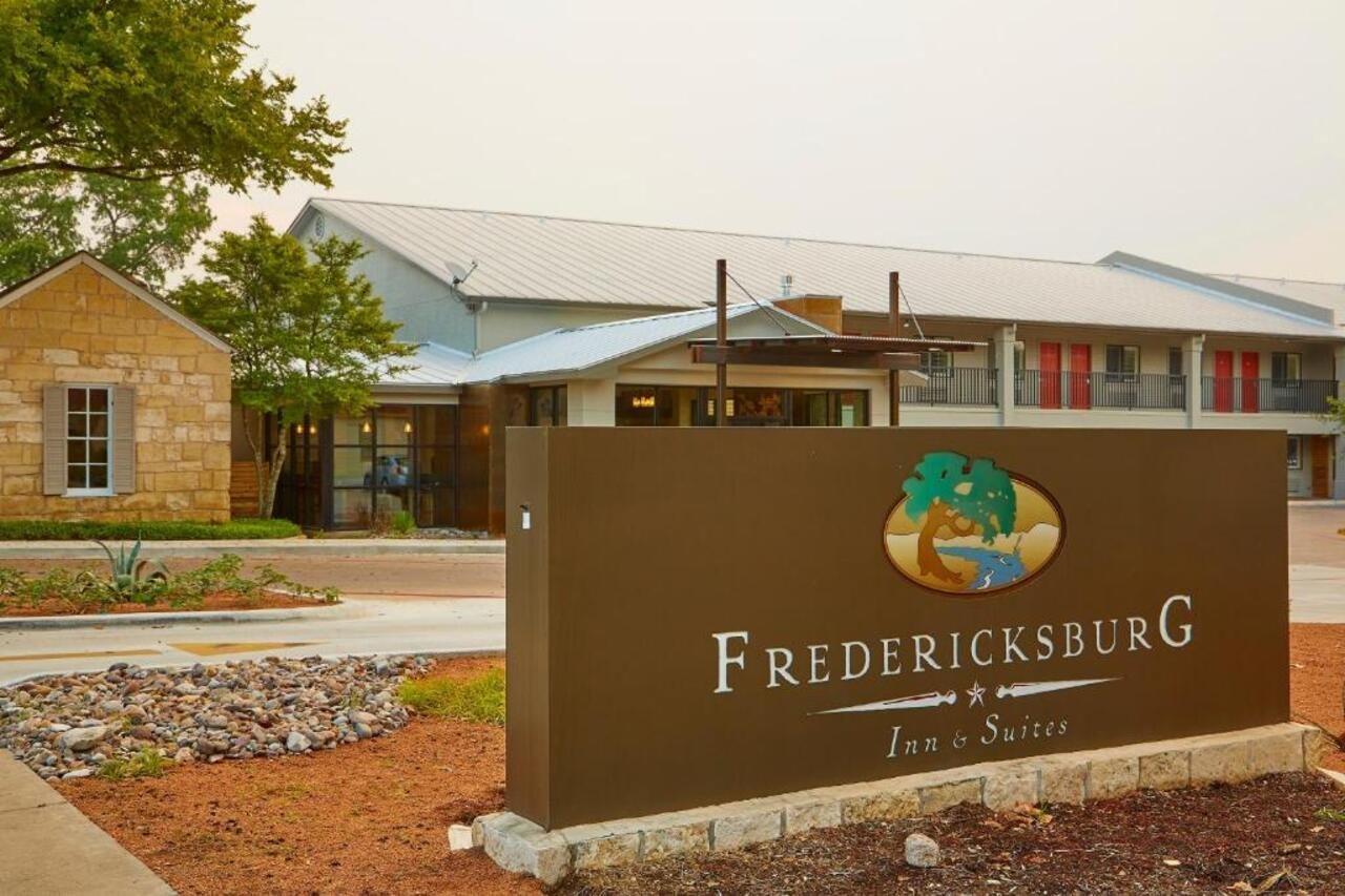 Fredericksburg Inn And Suites Dış mekan fotoğraf