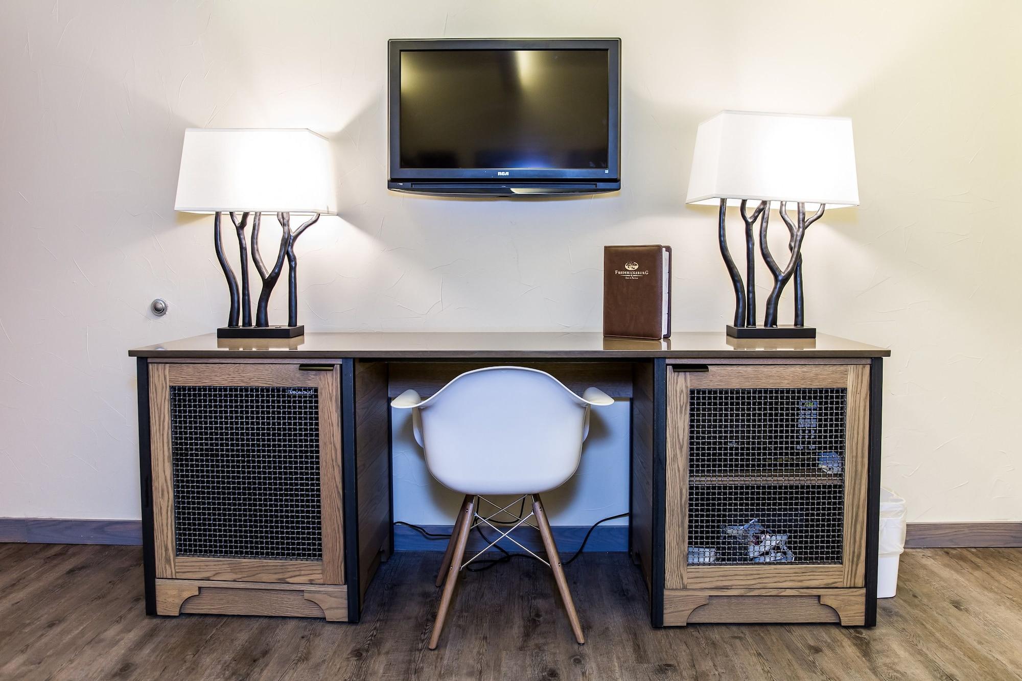 Fredericksburg Inn And Suites Dış mekan fotoğraf