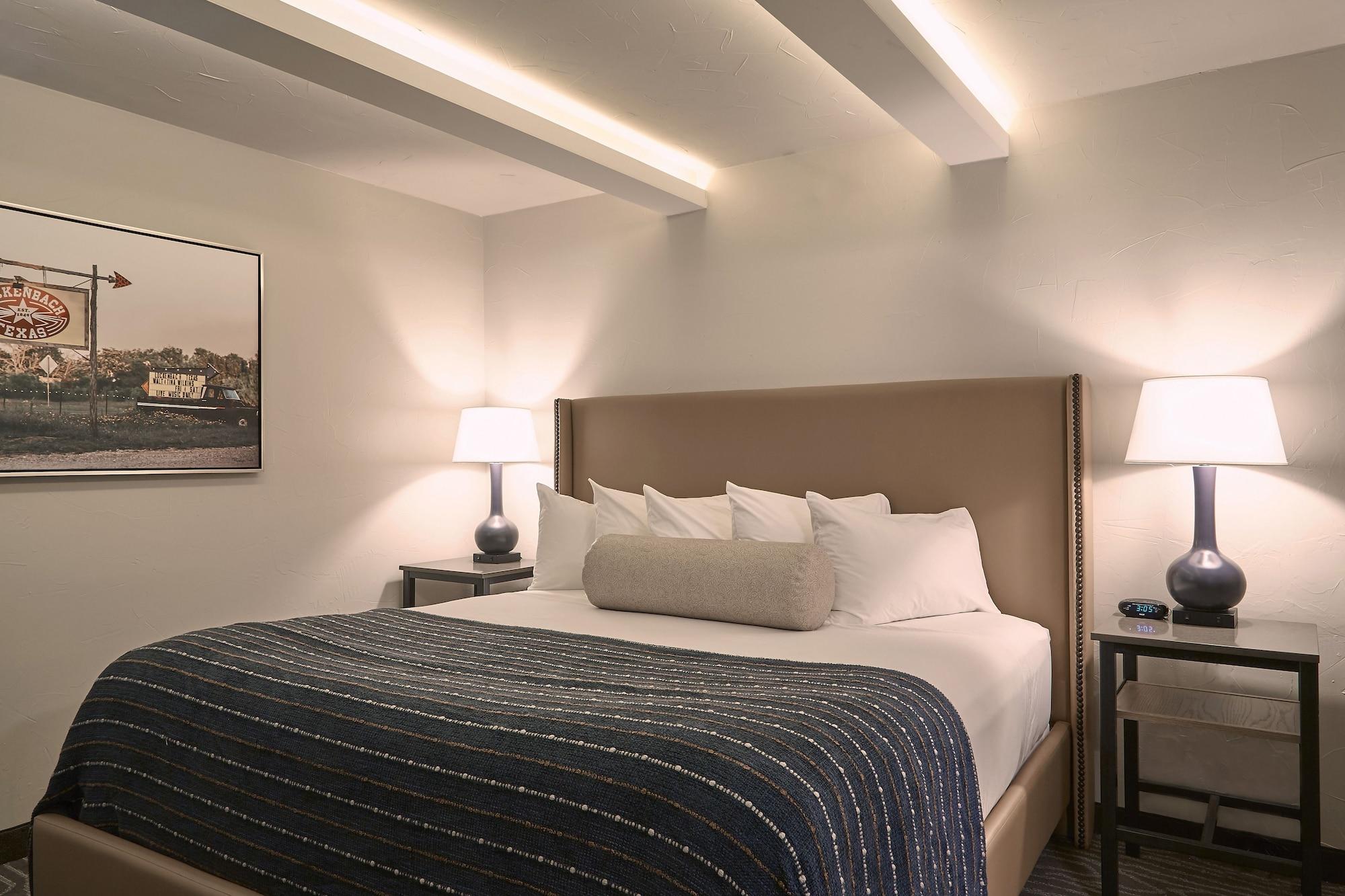 Fredericksburg Inn And Suites Dış mekan fotoğraf