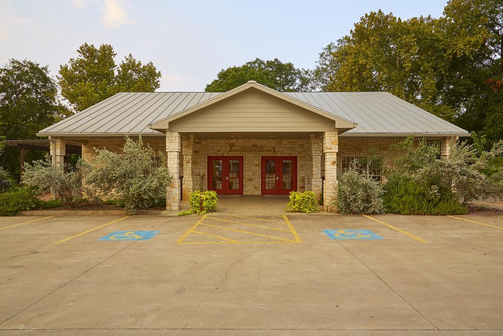 Fredericksburg Inn And Suites Dış mekan fotoğraf